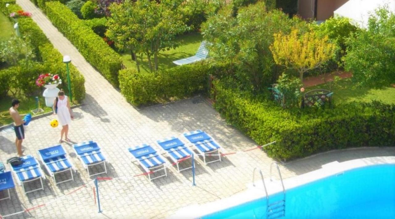 B&C Apartments Τζεσόλο Λίντο Εξωτερικό φωτογραφία